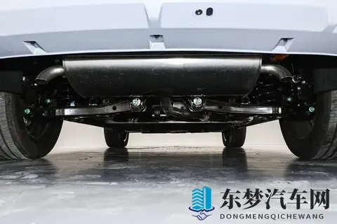 15万级中型SUV怎么选？山海L7 PLUS带你开启更多生活可能-3