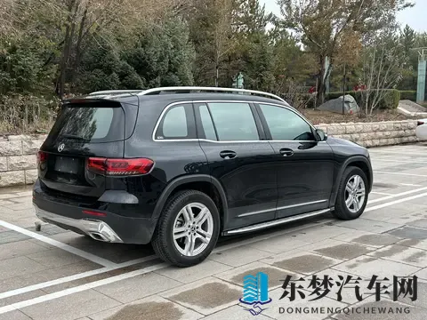 17万多拿下准新奔驰GLB,家用代步好选择!-2