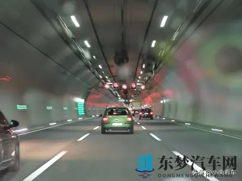 奇瑞尹同跃称智驾不敢跑在别人前面!智驾求稳，智舱争先靠谱吗？-2