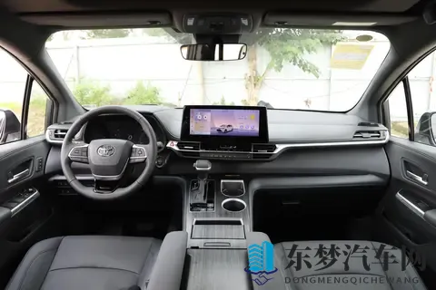 童帝结弦全部车牌号：车牌收藏家独特品味：揭秘豪车界神秘车牌之谜-2