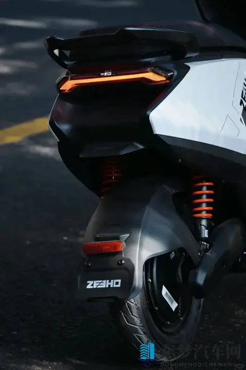 ​极核和九号是一个档次吗？性能玩家告诉你答案-2