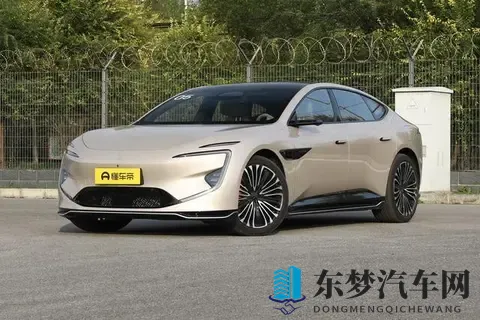 华为乾崑ADS 4加持，十项升级＋52度大电池，阿维塔12四激光版来了-2