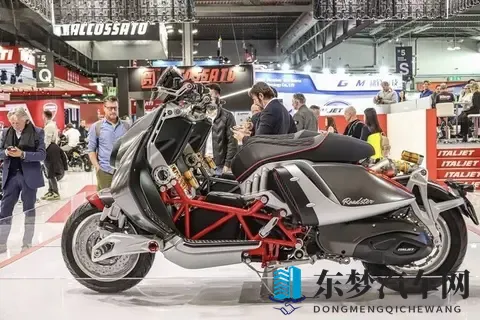 米兰车展丨意塔杰特Roadster 400发布,复古踏板的“变态”演绎-3