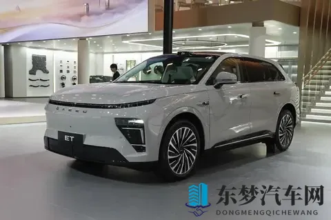 25款星纪元ET 增程纯电可选，纯电续航760公里，综合续航1615公里-1