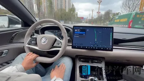 意料之外，我成了尊贵的比亚迪车主-1