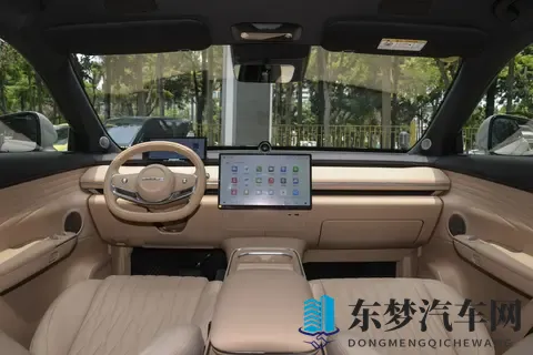 新势力的配置+豪华车的底盘,2025款星纪元ET被严重低估?-2