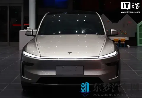 特斯拉 Model Y L 交流外供电适配器上架，售价 599 元-1