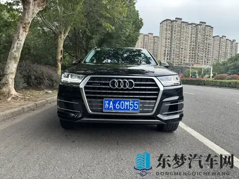 97少妇推油按摩：汽车美容新潮流：揭秘高效环保保养秘籍