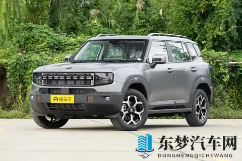 不到15万，方盒子新卷王，配三电机真四驱，续航147km，香吗？