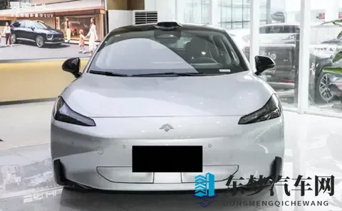 有亮点但不多,广汽昊铂GT推出新车型,提高销量恐怕有点难-1