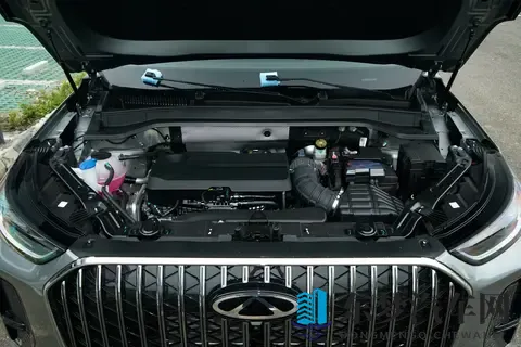 8万、13万、18万！三款闭眼入的SUV，动力猛油耗低家用自驾都完美-2