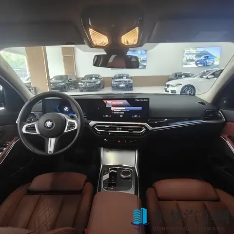 禁止18岁：年轻司机上路隐患大，揭秘为何限制驾龄-1