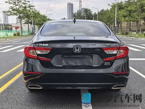 一手准新雅阁，家用代步好选择？-1