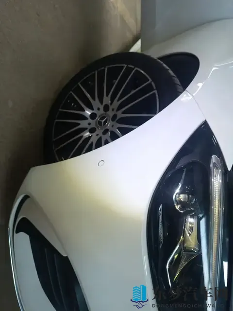 195万拿下准新奔驰C200L，一手车况，都市精英代步优选？-1