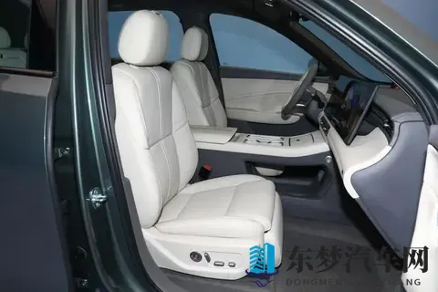 新车｜中大型SUV_续航205公里，红旗HS6PHEV将于11月15日预售-1