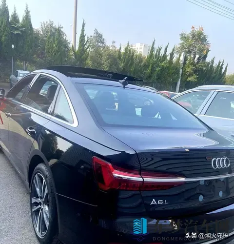 奥迪A6L暴跌14万！销售人员递来车钥匙时，我们都惊呆了-3