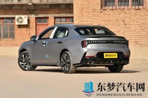 懂分寸,不将就,试驾第三代领克03,看看是否适合你?-2