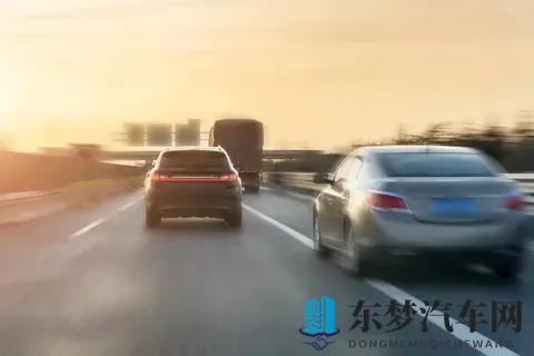 高速开多少速度最省油？牢记这个“黄金”转速区间，省油又实用！-2