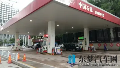 加油别纠结！三桶油品质没差别，小加油站这么选，8个硬招避坑-1