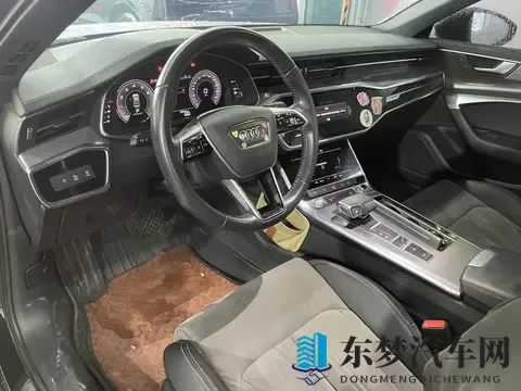 性裸交     游戏′：游戏互动，裸露情感体验