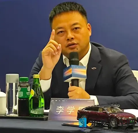 奇瑞高管李学用硬核发声：瞬间刹停违反物理学原理！-1