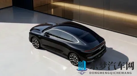 一镜到底，大V亲测智己LS6辅助驾驶有多稳-2