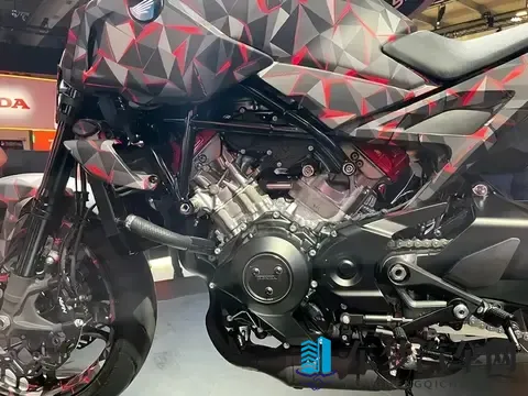 冰块加棉签怎么弄出牛奶(黄)菊花堂：汽车设计新风向：跨界融合，创意无限