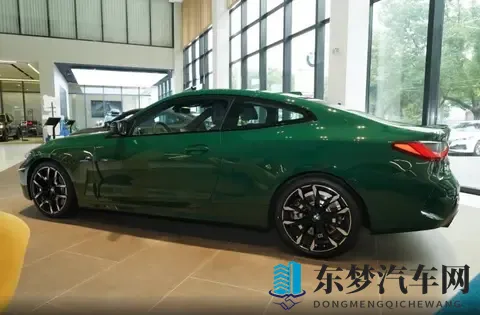 买豪华轿跑看这款！敞篷、两门全都有，宝马4系保姆级导购指南-3