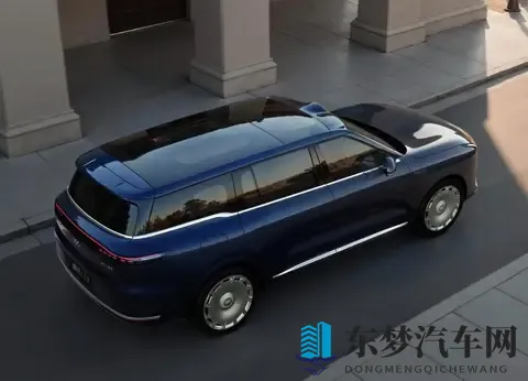 “上汽库里南”开启预售，国产豪华 SUV 又来一狠货-1