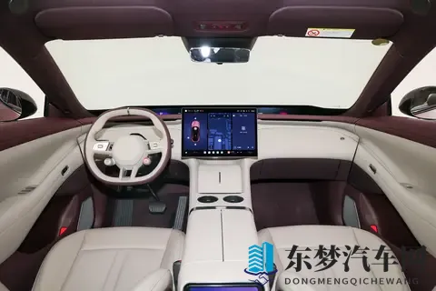 小米YU7实测：2535万起的豪华纯电SUV，835km续航+323秒破百。-3