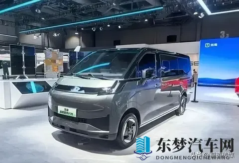 吉利率先出击!全新多功能车799万元,关键车长5米,性价比拉满-1