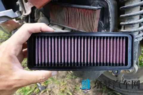 摩托车养护全攻略 从机油新标到电池保养 省下千元维修费的实用技巧-3