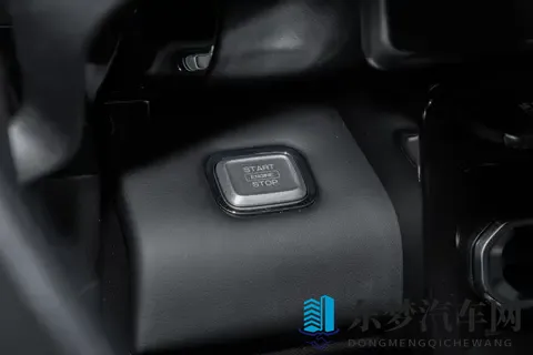 试驾捷途山海T1：15万级，经典方盒子＋三电机真四驱，可城可野？-1