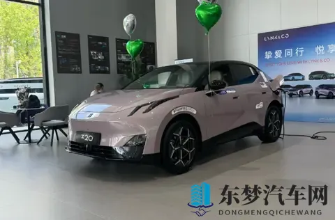 街头惊现银色领克Z20，是官方新动作还是车主创意改装？-2