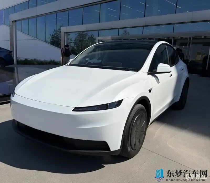 下载3.0.3每天无限免费大全苹果：智能驾驶升级，苹果用户专属体验-1