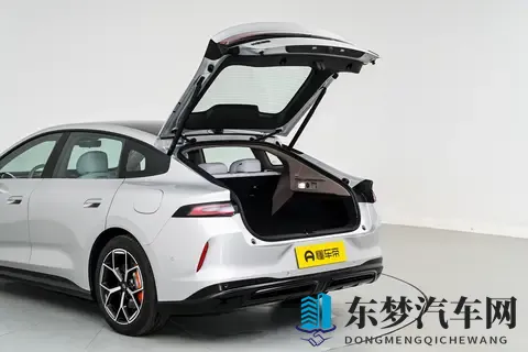 威兰达新品来袭，多维度升级，家用车优选-1