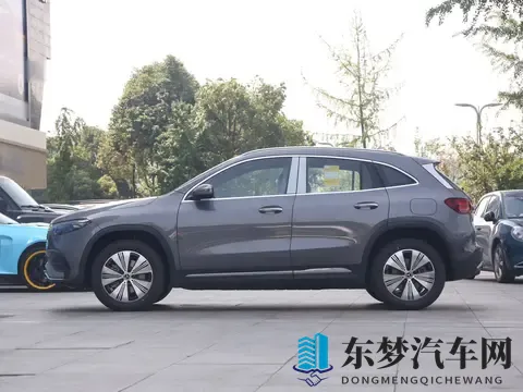 奔驰纯电SUV成“价格屠夫”，售价下探至146万起，纯电续航619Km-1