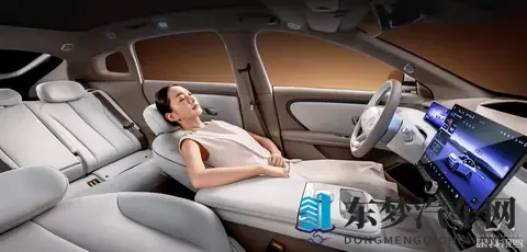 综合续航达2120km 长安启源A06上市 售1099万元起-3