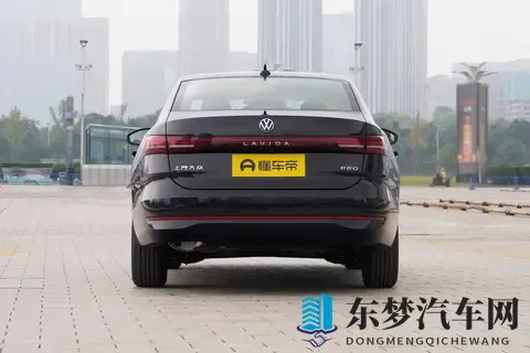 双前脸可选 上汽大众朗逸Pro实车亮相 配15T动力-2