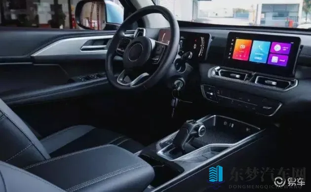 巨大根茎女同扶他3D：汽车科技革新，未来驾驶无限可能