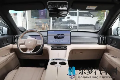 试驾捷途X70L:10万级SUV性价比之选,适合五口之家-1