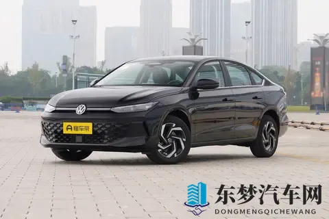 双前脸可选 上汽大众朗逸Pro实车亮相 配15T动力-1