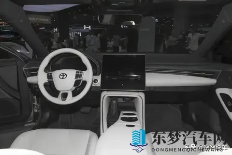 雷克萨斯ES“换标车”拿出诚意,降至1077万,月销10031台,真香-3