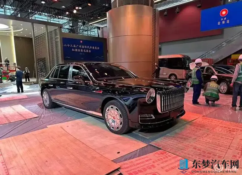2025广州车展探馆：国礼“丹霞”主题定制版实车