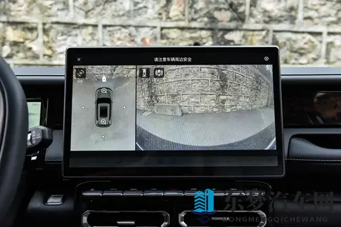 15 万级混动方盒子，可城可野，细节设计贴心，捷途山海 T1 测评-1