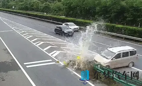 时速120爆胎：做对这3点，大大提高生还概率-1