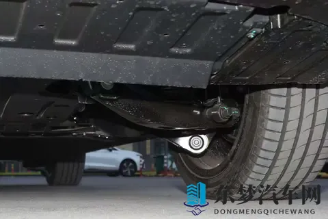 试驾埃安i60高功纯电版：空间智能拉满，10万级纯电惊喜-1