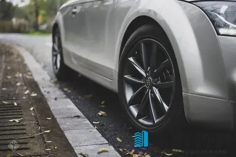 17c吃瓜黑料:汽车品牌陷黑料漩涡,真相揭晓引反思-1