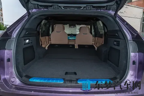 星纪元ET：20万级全能SUV，多项配置加持，家用出行优选-1