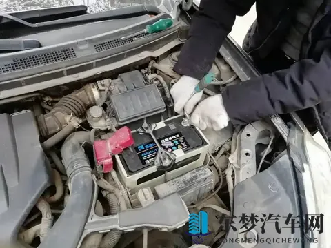 油车电瓶寿命揭秘：一般能用多久？如何延长？